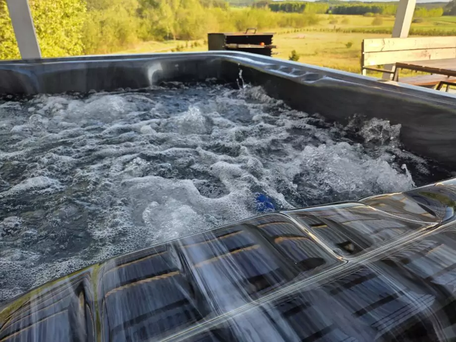 Gdzie pojechać na romantyczny weekend z jacuzzi w Polsce?